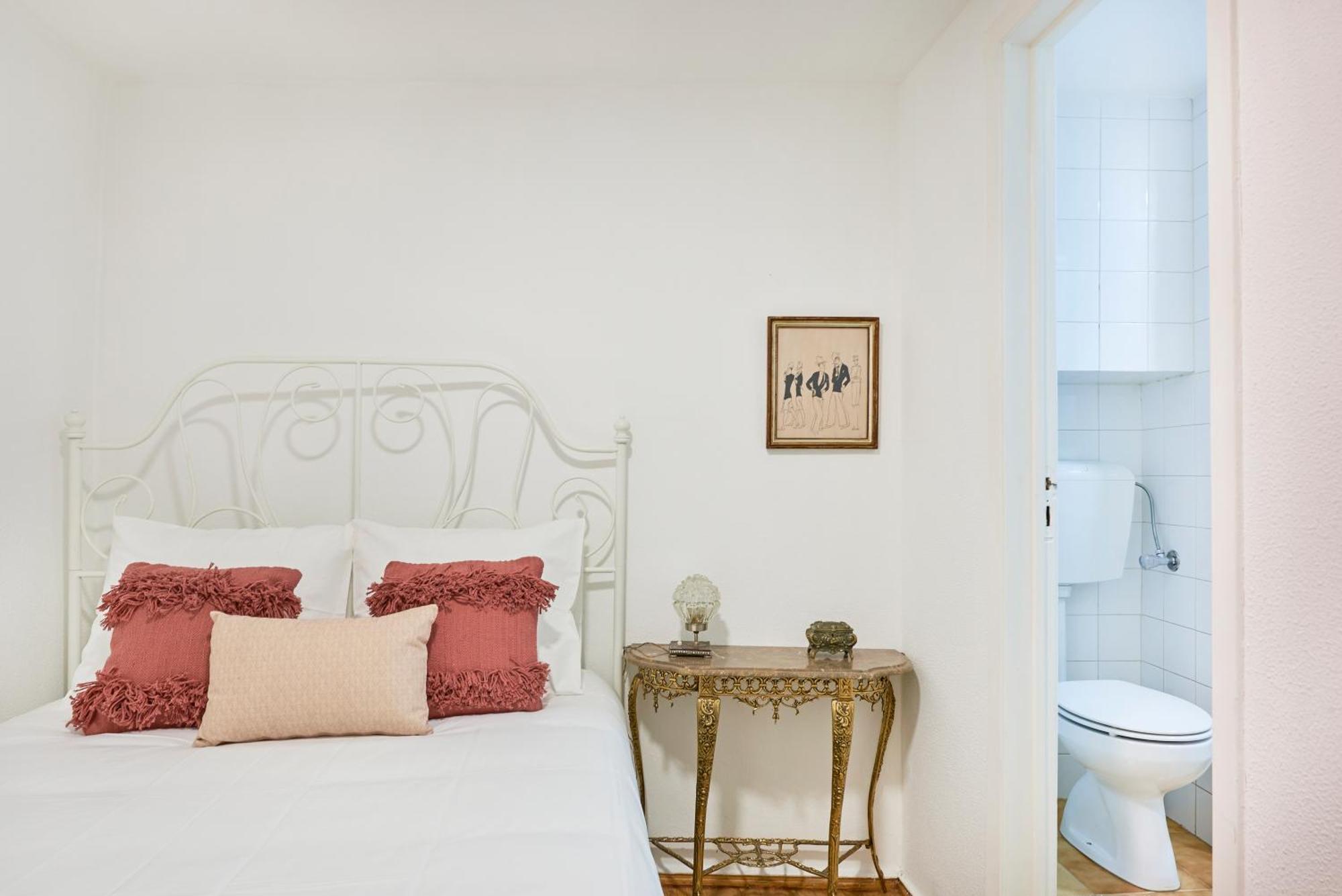 Apartment Idyllic Light-filled Alfama Apt, By Timecooler Lissabon