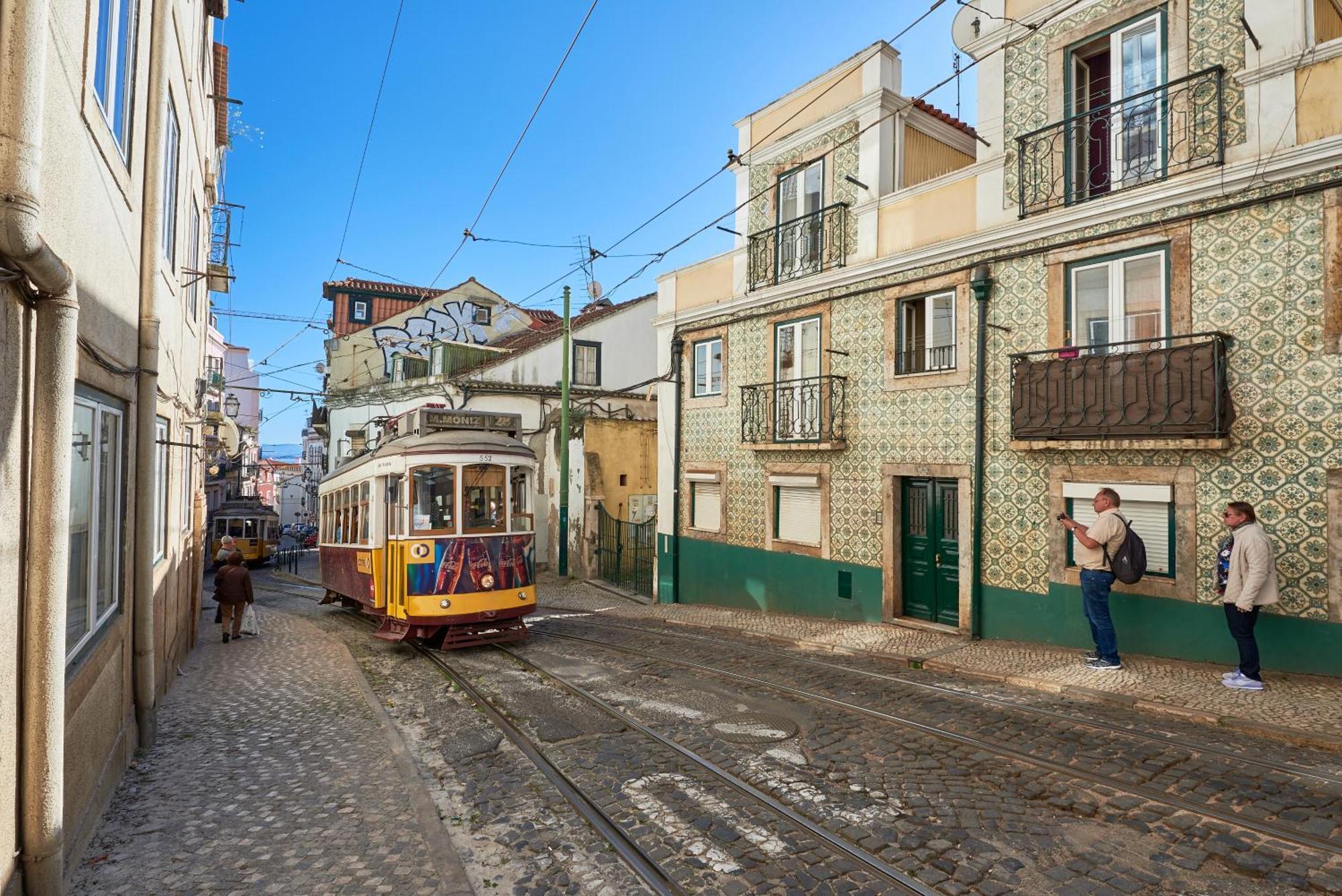Apartment Idyllic Light-filled Alfama Apt, By Timecooler