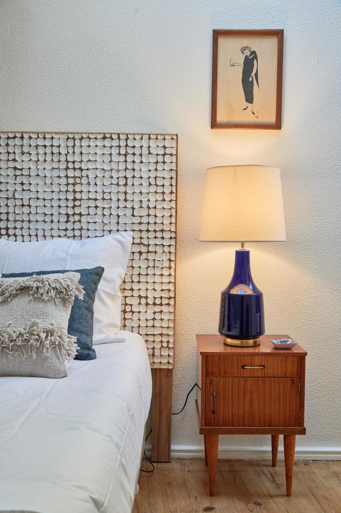 Idyllic Light-filled Alfama Apt, By Timecooler