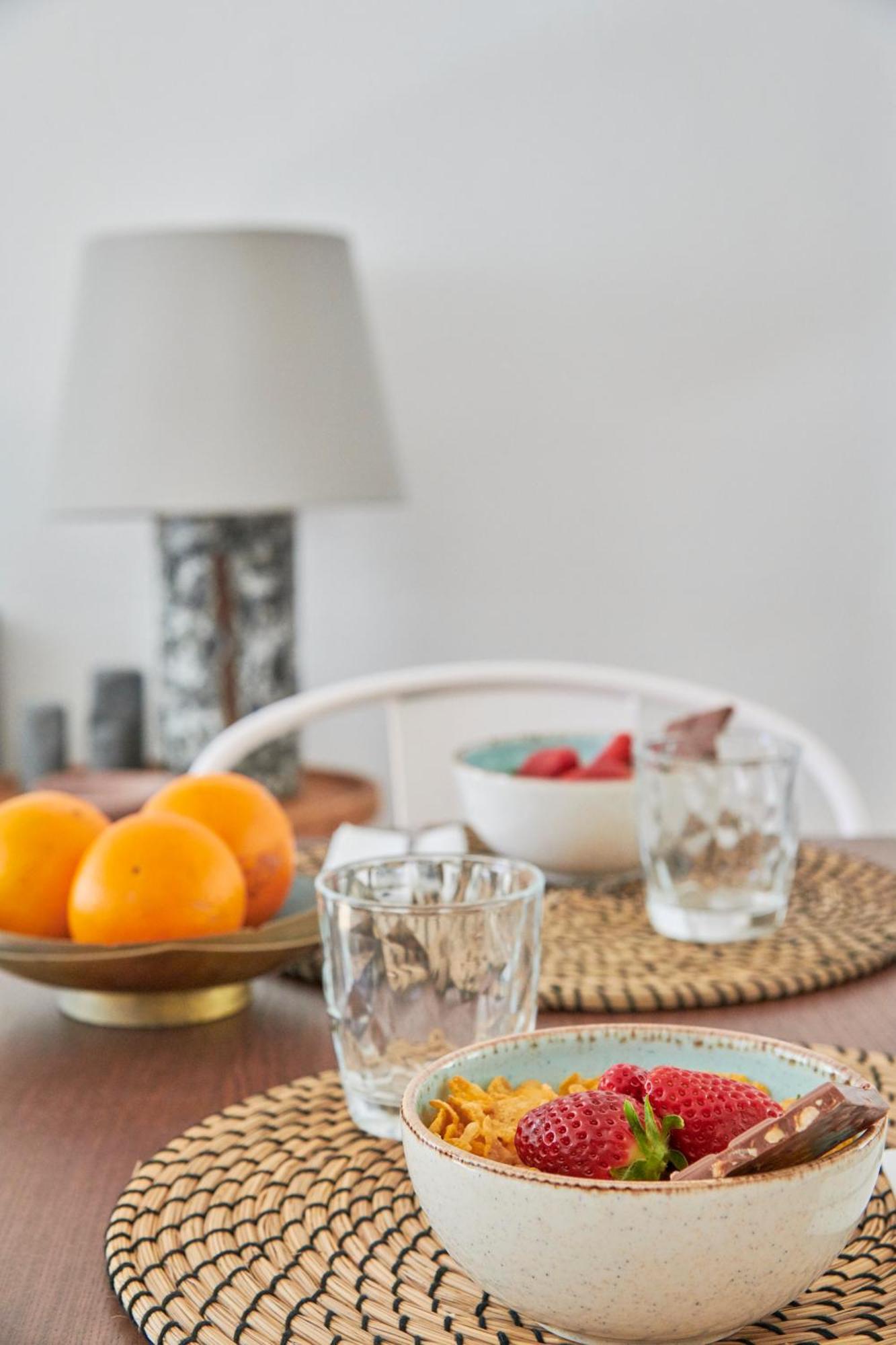 Idyllic Light-filled Alfama Apt, By Timecooler Apartment Lissabon
